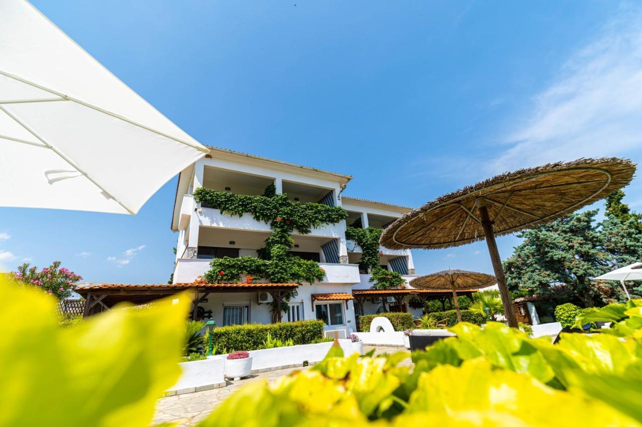 Haus Eleonas Apartment Kalyves Polygyrou Екстериор снимка