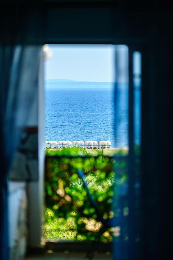 Haus Eleonas Apartment Kalyves Polygyrou Екстериор снимка