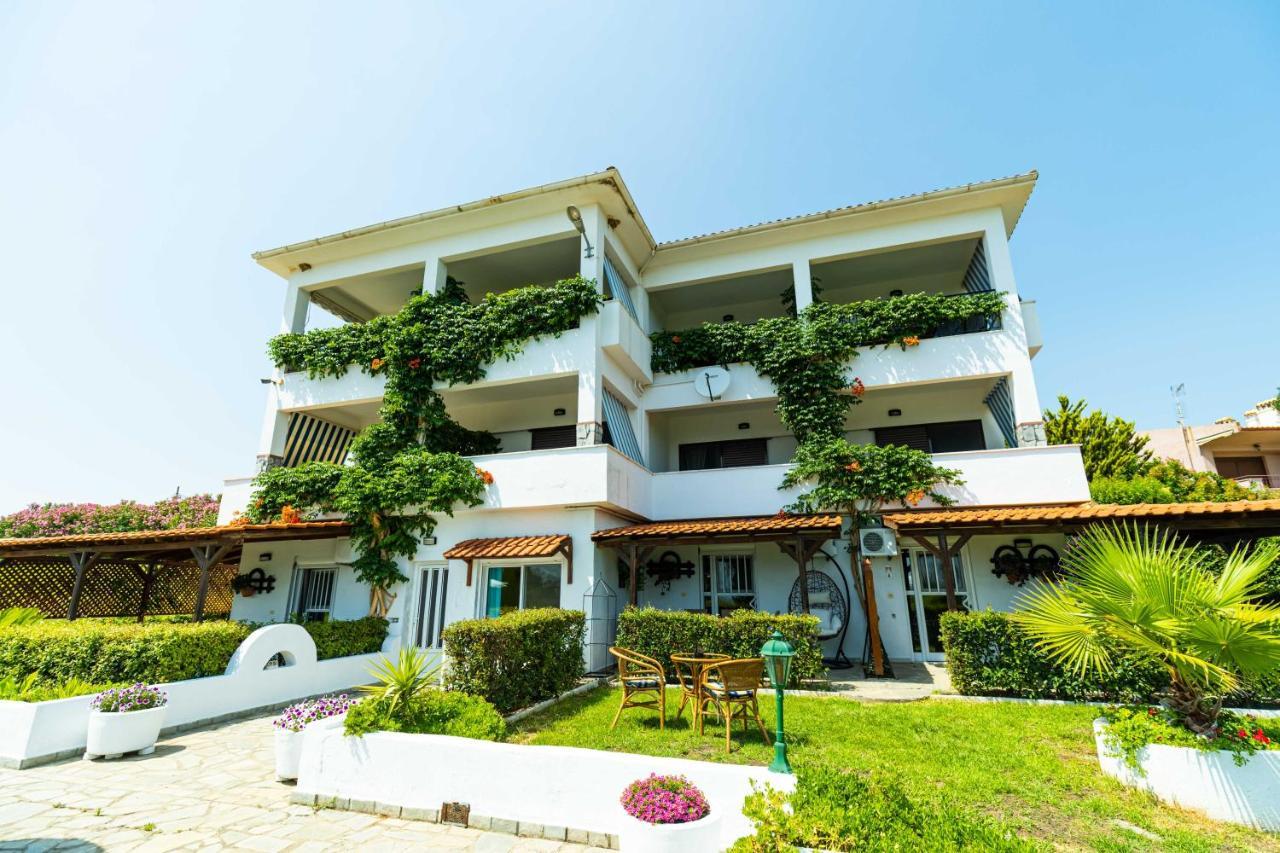 Haus Eleonas Apartment Kalyves Polygyrou Екстериор снимка